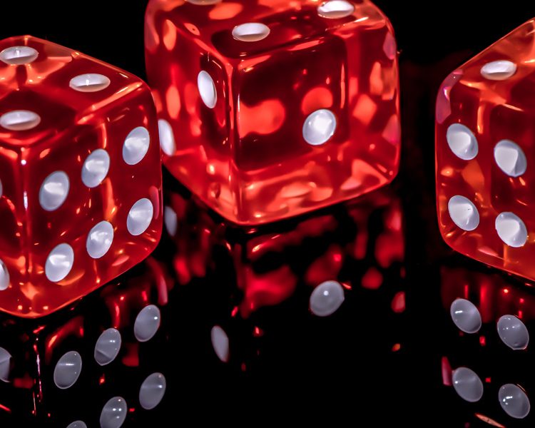 Jeta33 three dice